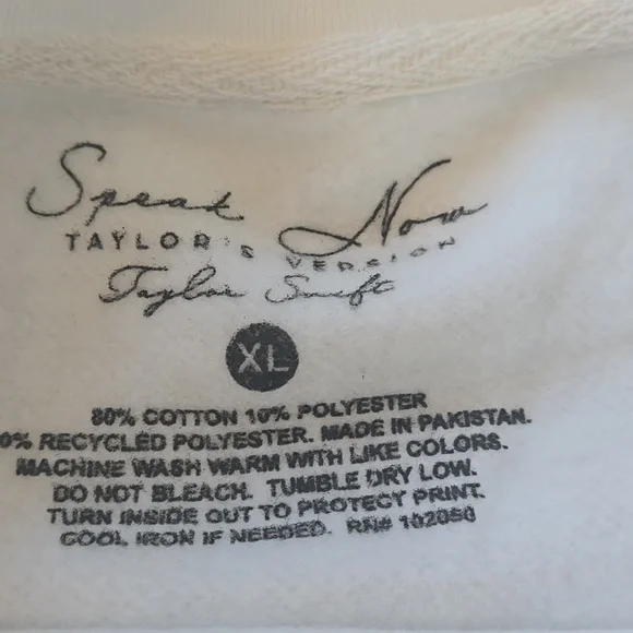 Taylor Swift Sweatshirt Size XL Speak Now (Taylor's Version) Tracklist Crewneck - Picture 5 of 9